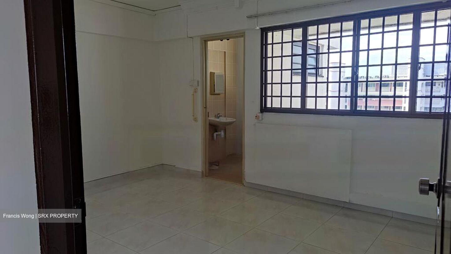 Blk 256 Tampines Street 21 (Tampines), HDB 5 Rooms #613836831